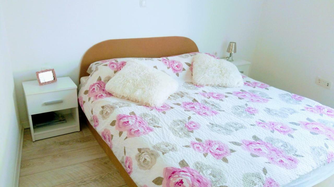 Apartment Davorka Makarska Exterior photo